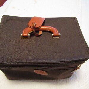 New & Unused BRICS Brown/Olive Cosmetic Over Night Case with EVERYTHING!